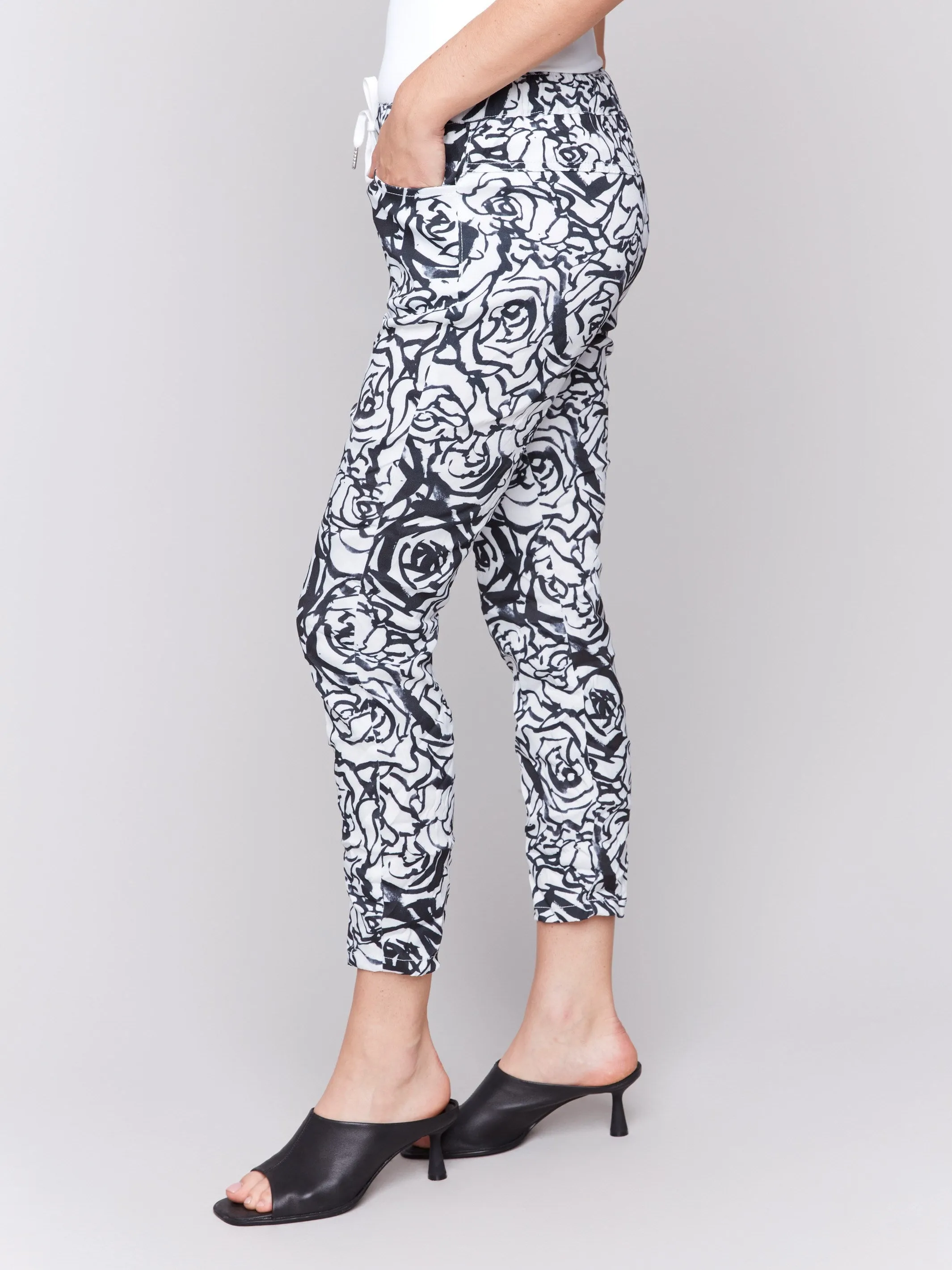 Printed Crinkle Jogger Pants - Black & Cream