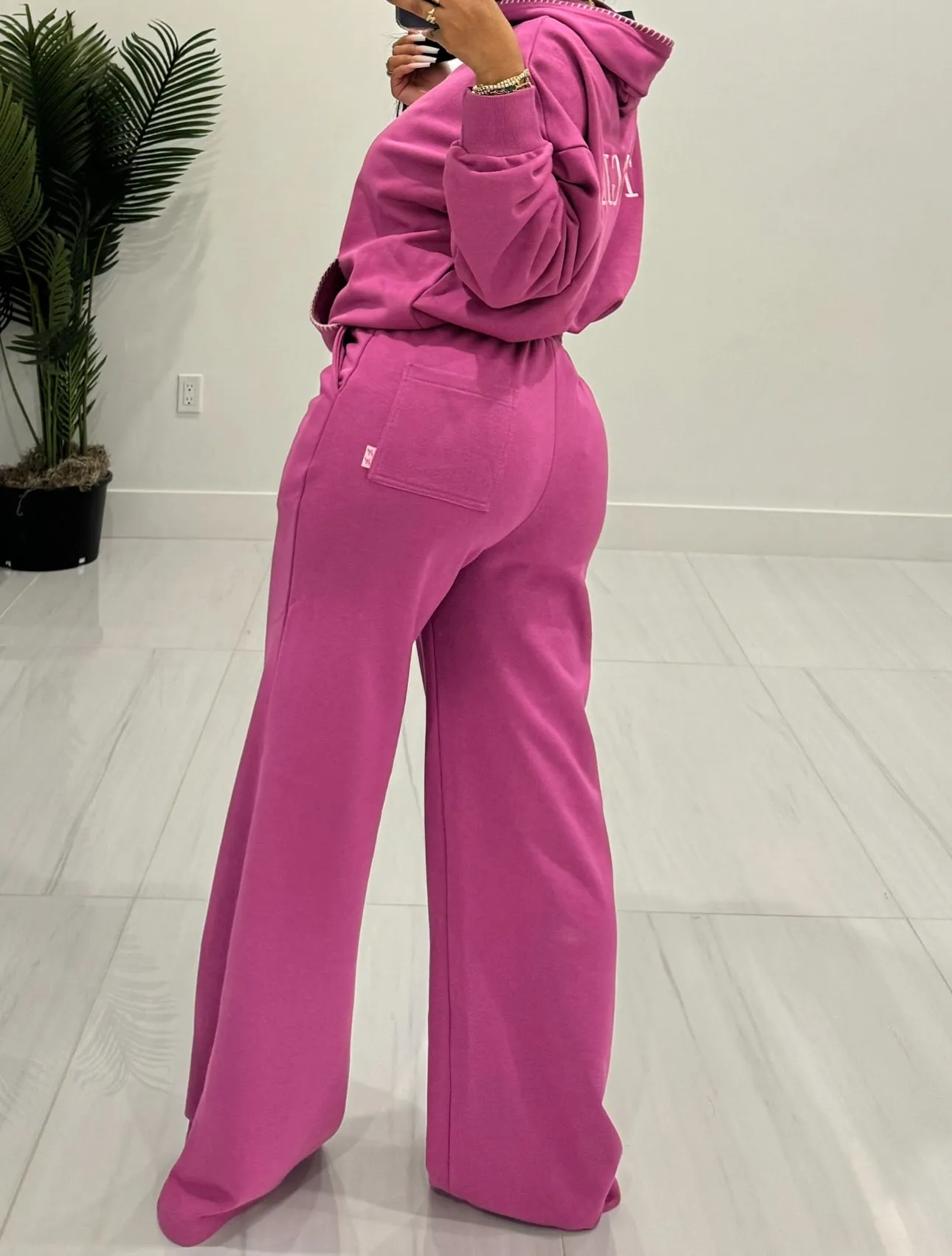 THAT GIRL II Relaxed Fit Sweats